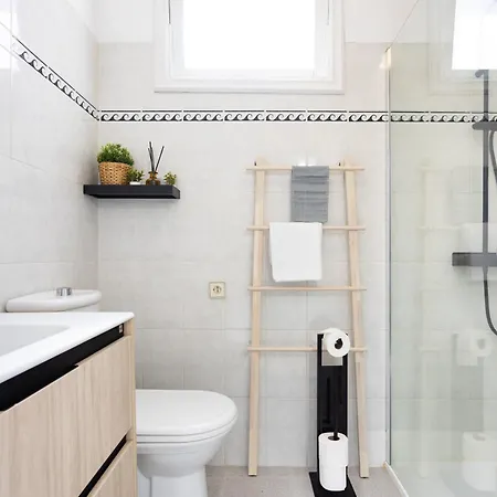 Tms Veramar2, Seafront, Ac, Pool & Parking 公寓 阿罗纳