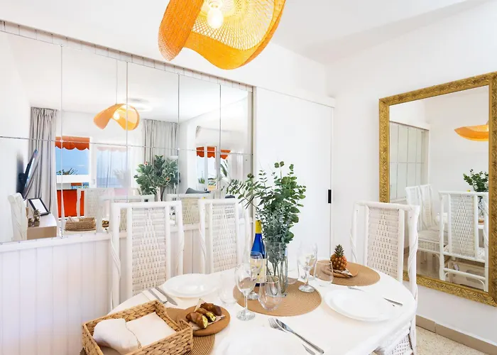 Tms Veramar2, Seafront, Ac, Pool & Parking Appartamento *