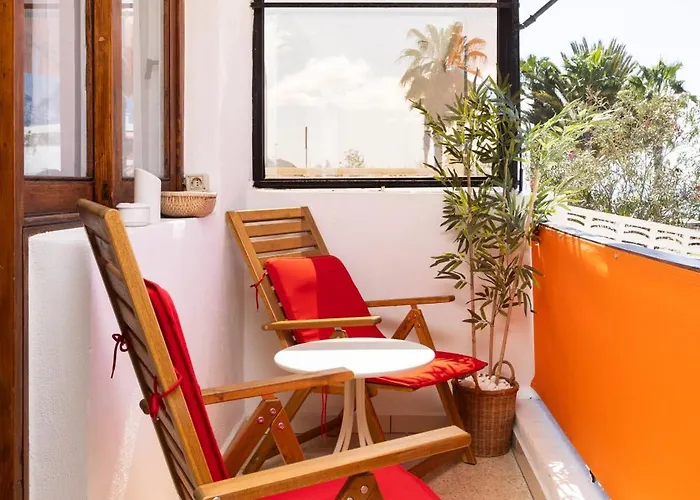 Tms Veramar2, Seafront, Ac, Pool & Parking Appartamento