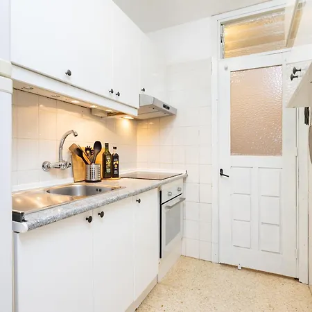 Apartament Tms Veramar2, Seafront, Ac, Pool & Parking