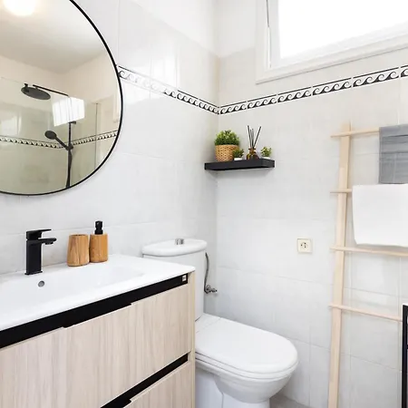 Lejlighed Tms Veramar2, Seafront, Ac, Pool & Parking *