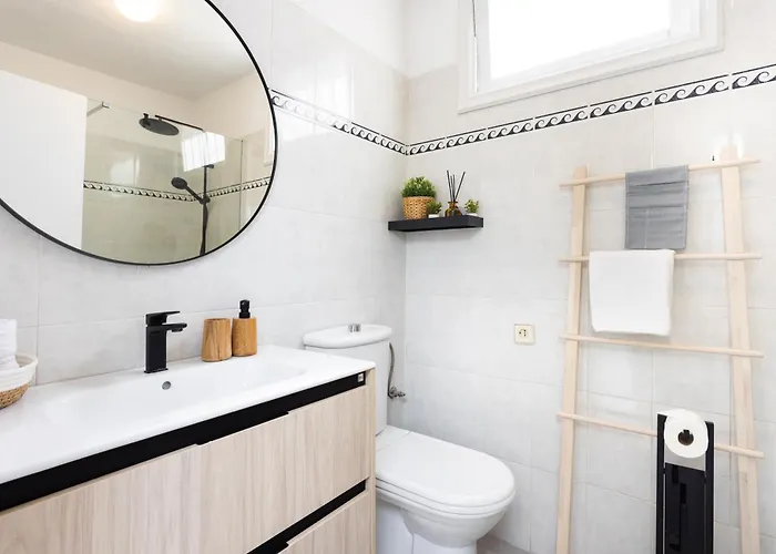 아파트 Tms Veramar2, Seafront, Ac, Pool & Parking *