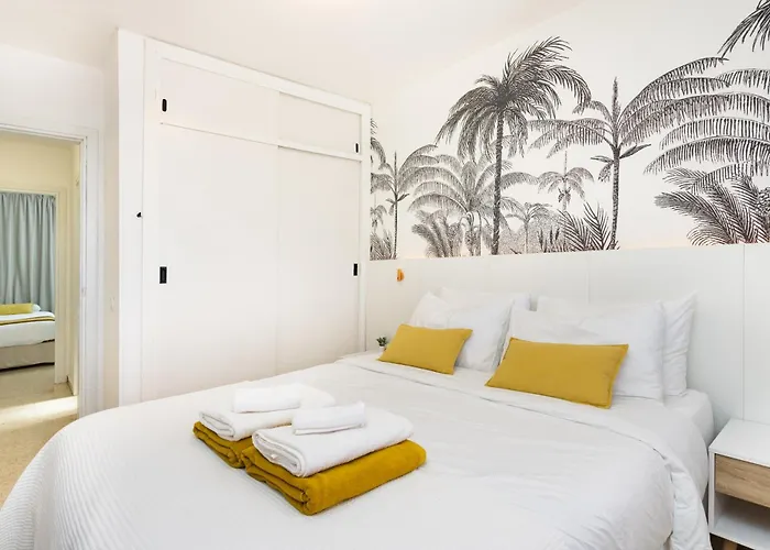 아파트 Tms Veramar2, Seafront, Ac, Pool & Parking 아로나