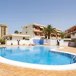 Tms Veramar2, Seafront, Ac, Pool & Parking شقة