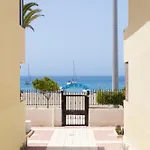 شقة Tms Veramar2, Seafront, Ac, Pool & Parking أرونا