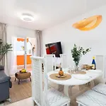 Tms Veramar2, Seafront, Ac, Pool & Parking * أرونا